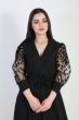 فستان أسود بياقة قلاب 