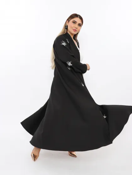 عباية استريت اسود مخدد قيطان ومطرزة زهري